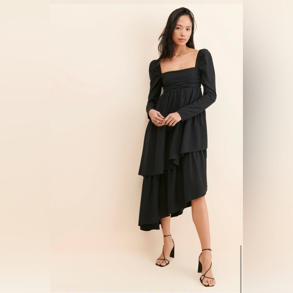 WeWoreWhat Elegant Black Long Sleeve Dress